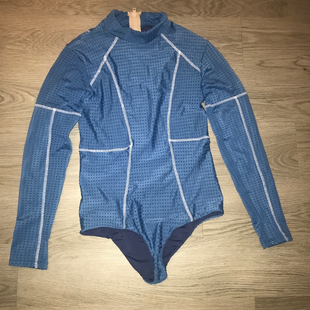 Acacia Mesh Ehukai